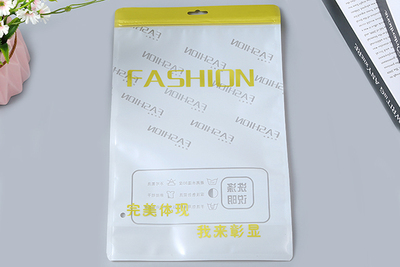 圆角三边封拉链袋