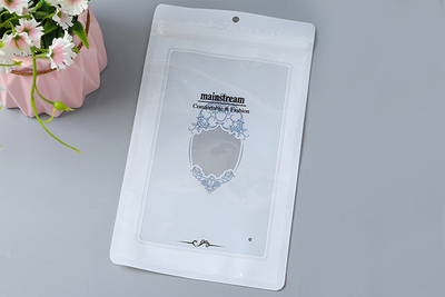 圆角三边封拉链袋